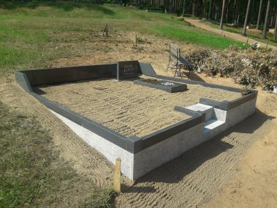 Piemiņas vietas labiekārtošana Valkā