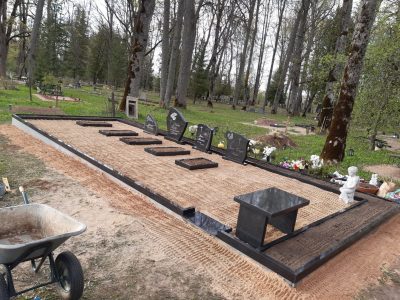Lielāku kapu labiekārtošanas darba rezultāts