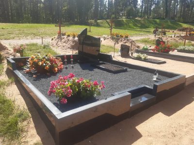 Kapu labiekārtošana un apzaļumošana