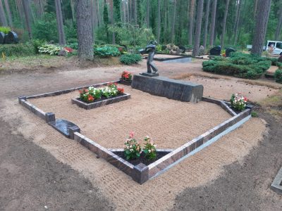 Kapu labiekārtošana Valkā
