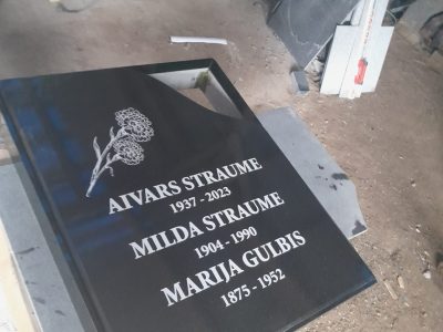 Kapa pieminekļu un kapakmeņu izstrāde