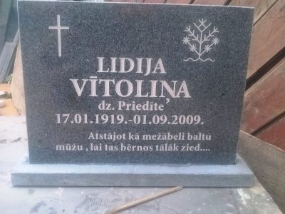 Kapameņu un kapa pieminekļu izstrāde